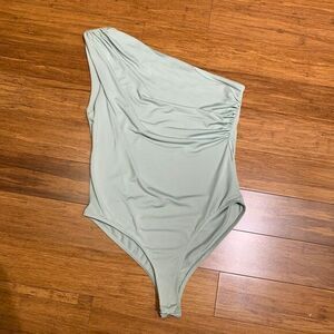 Zara Bodysuit Womens Medium Mint Green‎ One Shoulder Ruched Sleeveless Top Tank